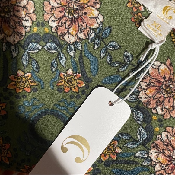 Charming Charlie Olive Green Floral Shirt - Picture 3 of 3